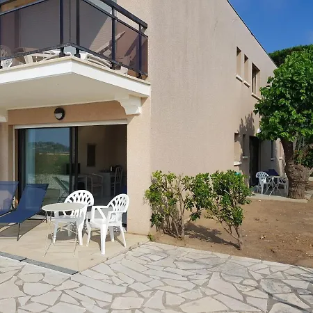 Residence Belle Vue - Chambre 30 מלון קבלייר-סור-מר